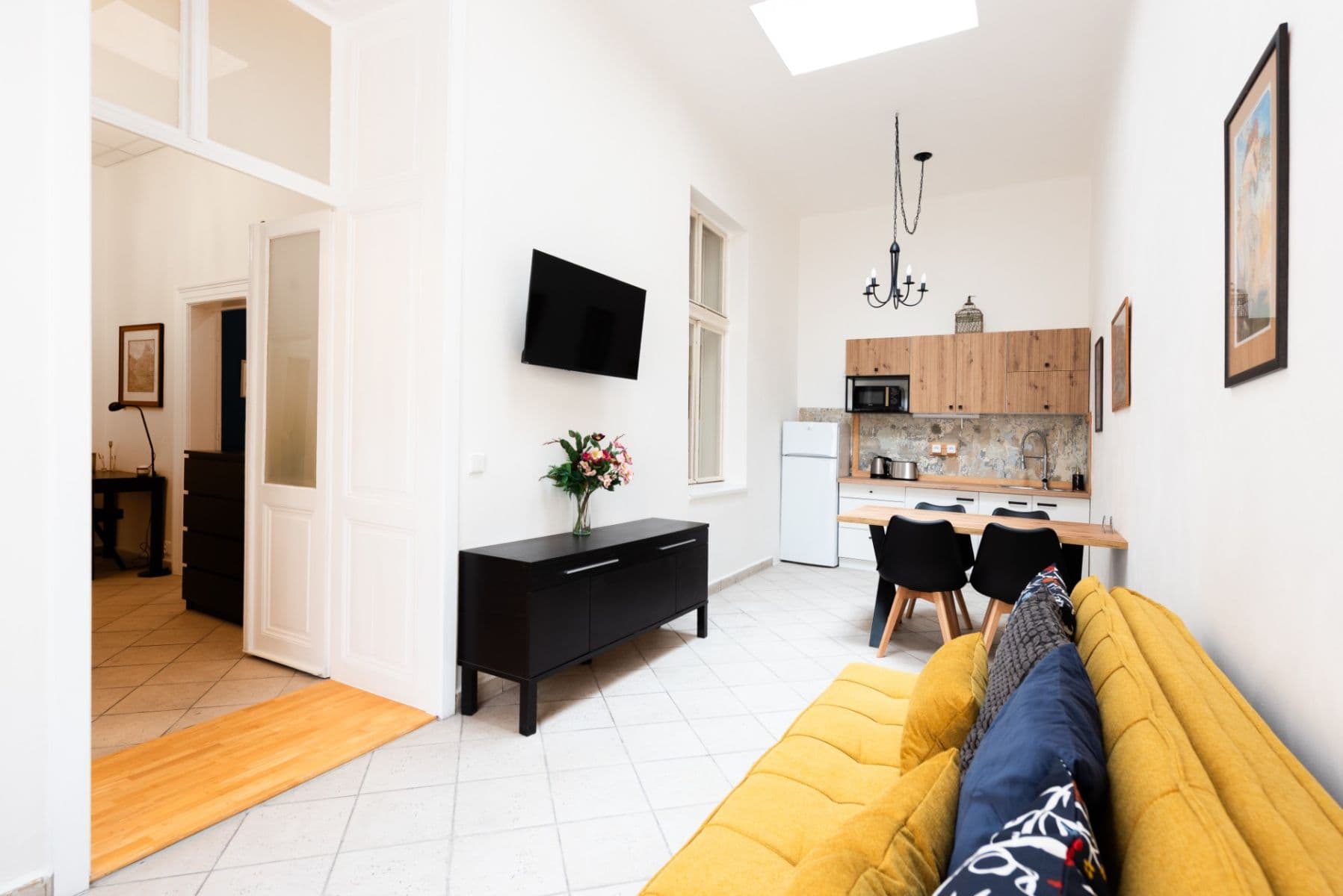1 bedroom with open-plan kitchen flat to rent, 65 m², Sokolovská, Prague, Prague 1 bedroom with open-plan kitchen flat to rent, 65 m², Sokolovská, Prague, Prague