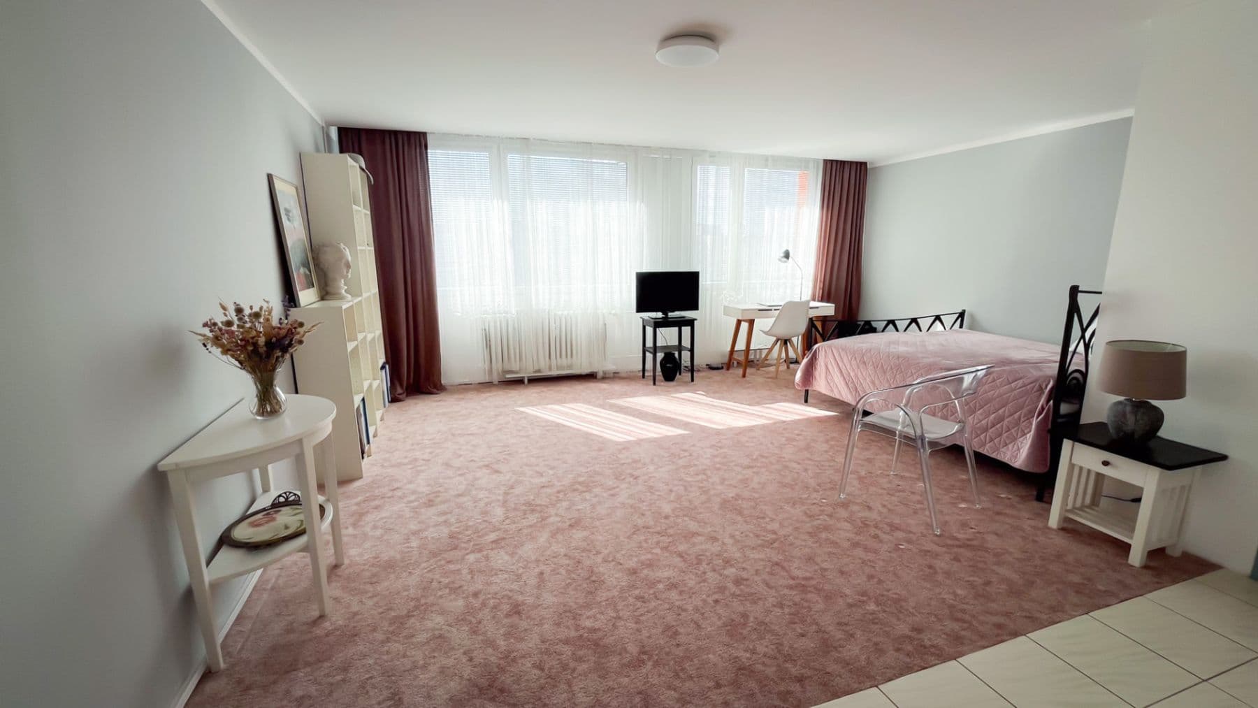 Studio flat to rent, 43 m², Zelenohorská, Prague, Prague Studio flat to rent, 43 m², Zelenohorská, Prague, Prague