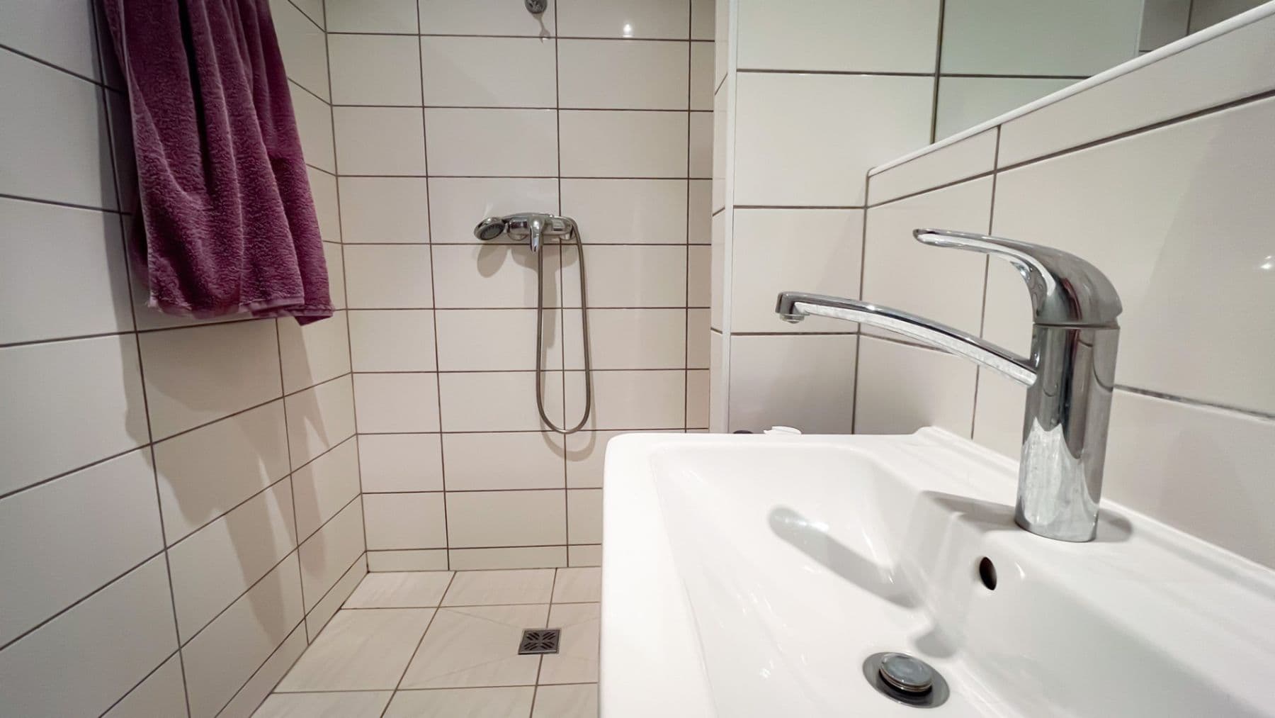 Studio flat to rent, 43 m², Zelenohorská, Prague, Prague Studio flat to rent, 43 m², Zelenohorská, Prague, Prague