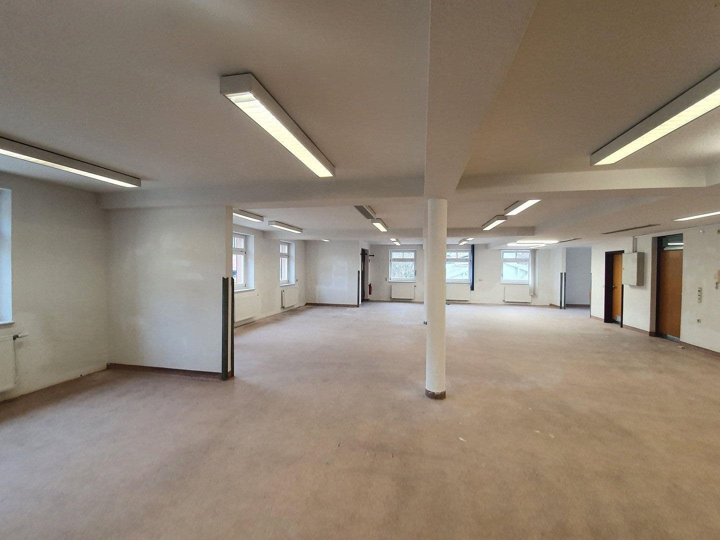 office to rent, 291 m², Postplatz 6, Altensteig, Baden-Württemberg office to rent, 291 m², Postplatz 6, Altensteig, Baden-Württemberg