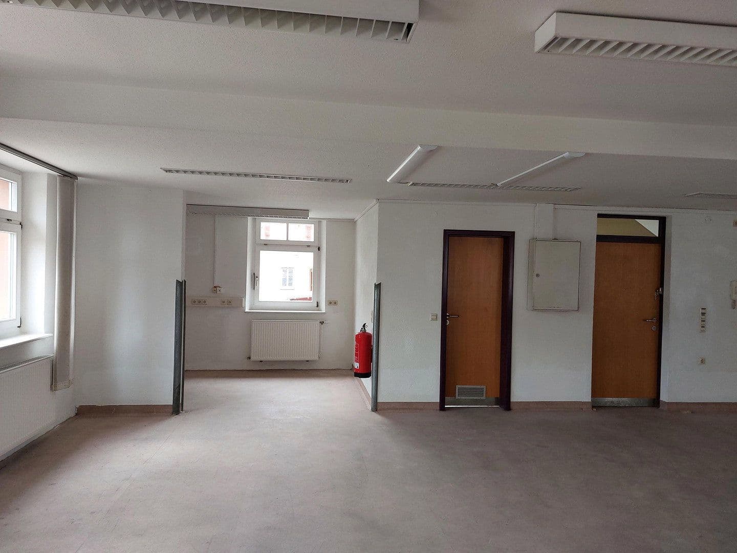 office to rent, 291 m², Postplatz 6, Altensteig, Baden-Württemberg office to rent, 291 m², Postplatz 6, Altensteig, Baden-Württemberg