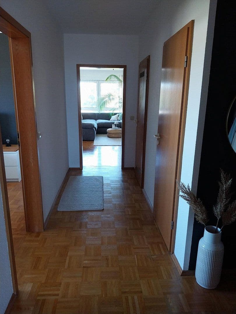 2 bedroom with open-plan kitchen flat to rent, 90 m², Römerstraße 10, Rüdesheim, Rhineland-Palatinate 2 bedroom with open-plan kitchen flat to rent, 90 m², Römerstraße 10, Rüdesheim, Rhineland-Palatinate
