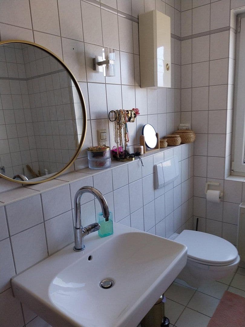 2 bedroom with open-plan kitchen flat to rent, 90 m², Römerstraße 10, Rüdesheim, Rhineland-Palatinate 2 bedroom with open-plan kitchen flat to rent, 90 m², Römerstraße 10, Rüdesheim, Rhineland-Palatinate