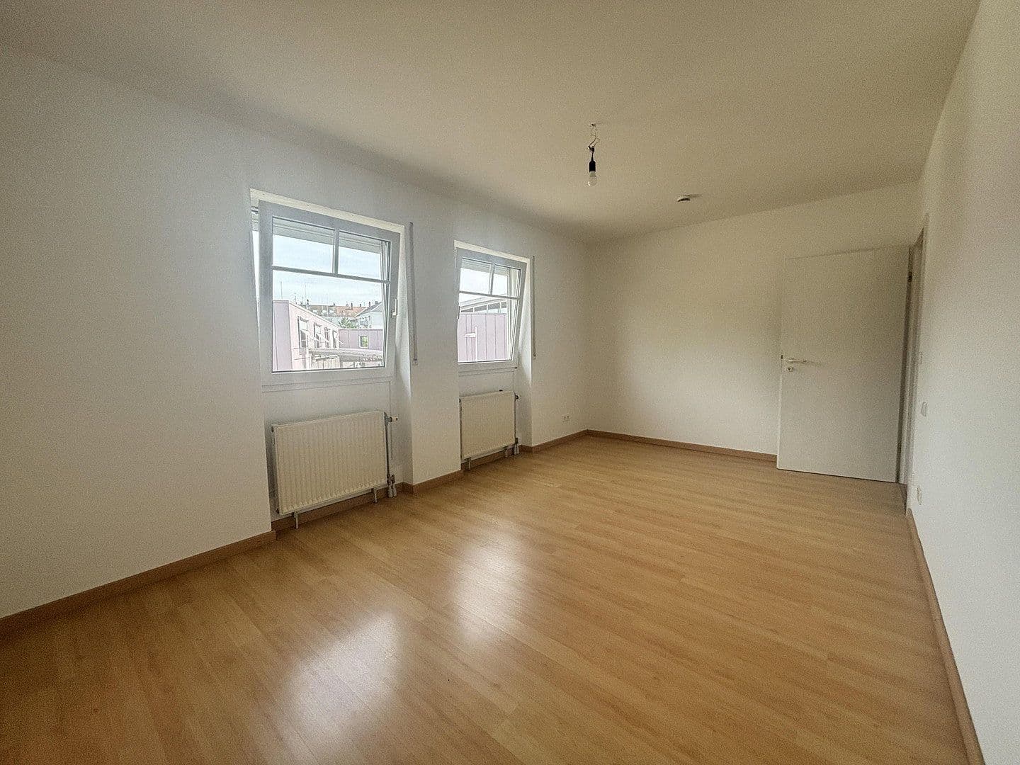 3 bedroom with open-plan kitchen flat to rent, 129 m², Leopoldring 13 u. 13/1, Rastatt, Baden-Württemberg 3 bedroom with open-plan kitchen flat to rent, 129 m², Leopoldring 13 u. 13/1, Rastatt, Baden-Württemberg