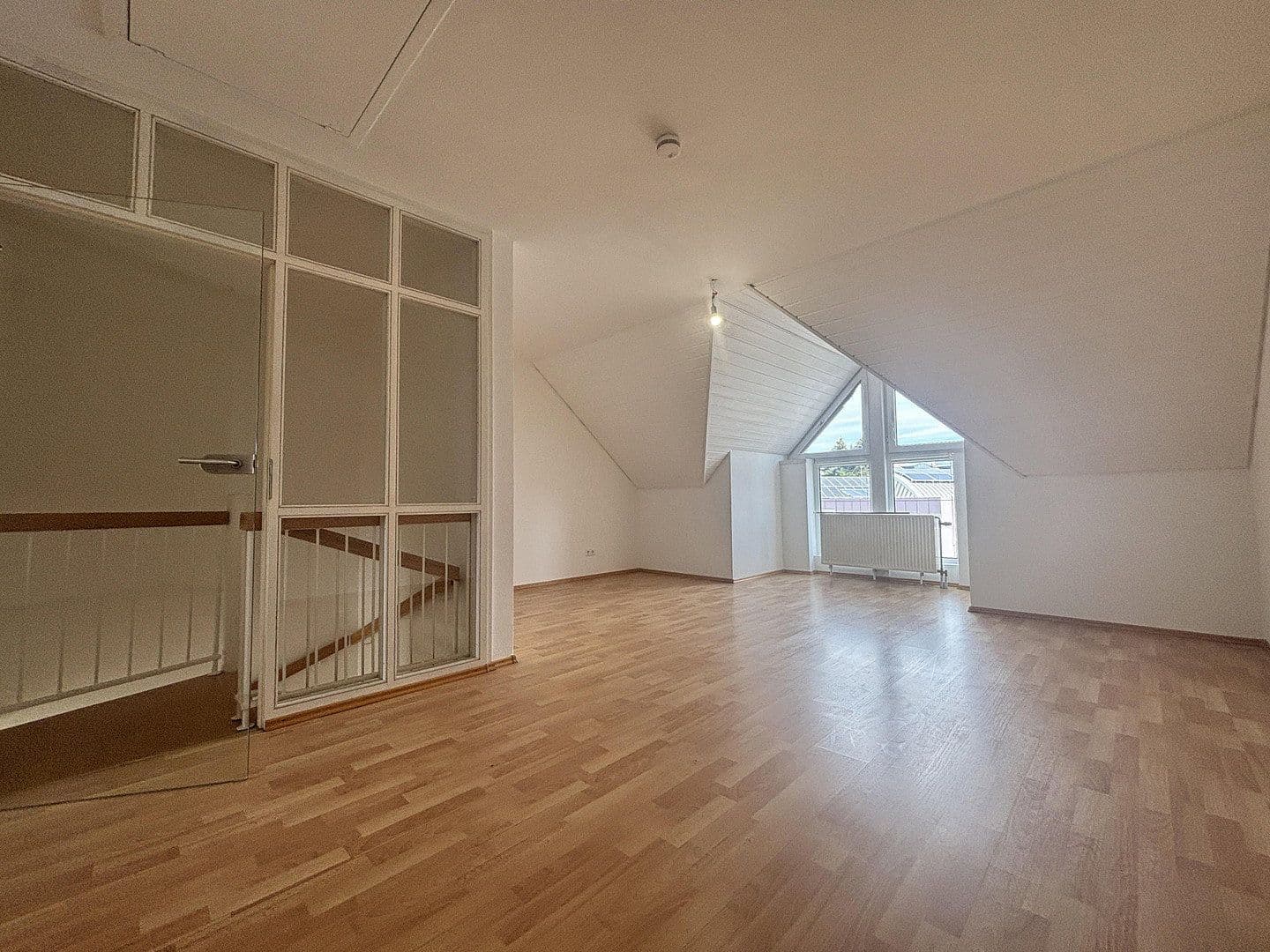 3 bedroom with open-plan kitchen flat to rent, 129 m², Leopoldring 13 u. 13/1, Rastatt, Baden-Württemberg 3 bedroom with open-plan kitchen flat to rent, 129 m², Leopoldring 13 u. 13/1, Rastatt, Baden-Württemberg