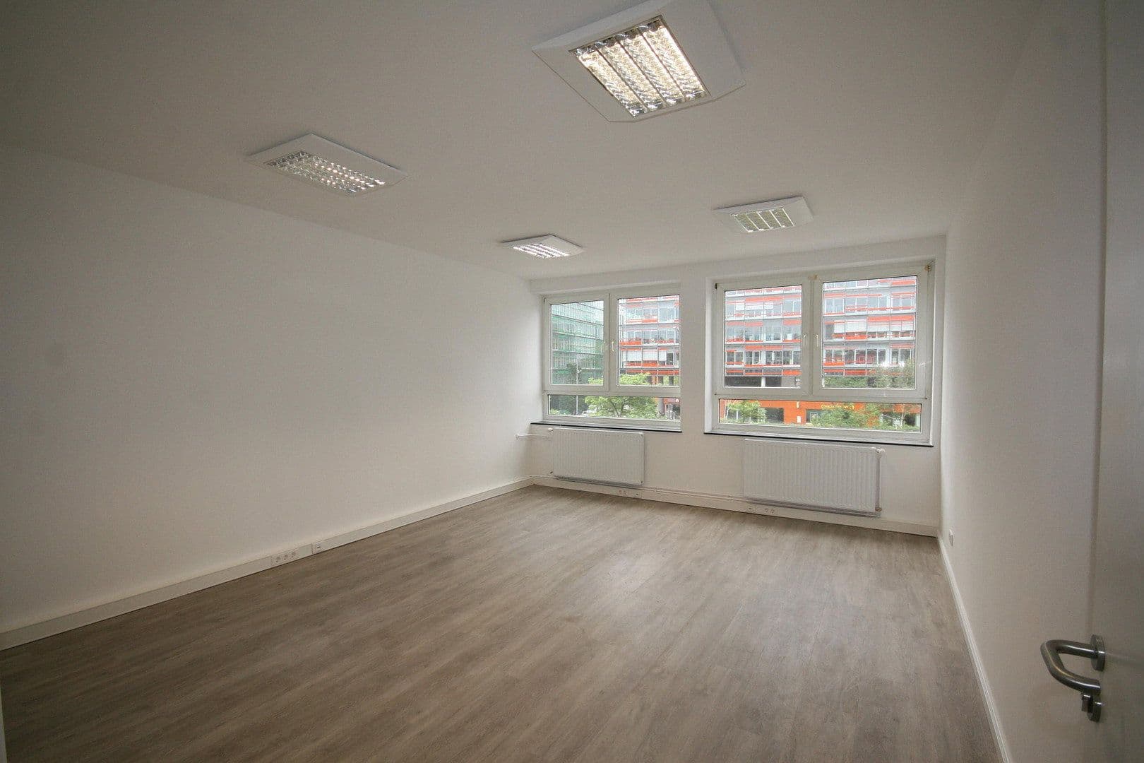 office to rent, 108 m², Beim Strohhause 24, Hamburg, Hamburg office to rent, 108 m², Beim Strohhause 24, Hamburg, Hamburg