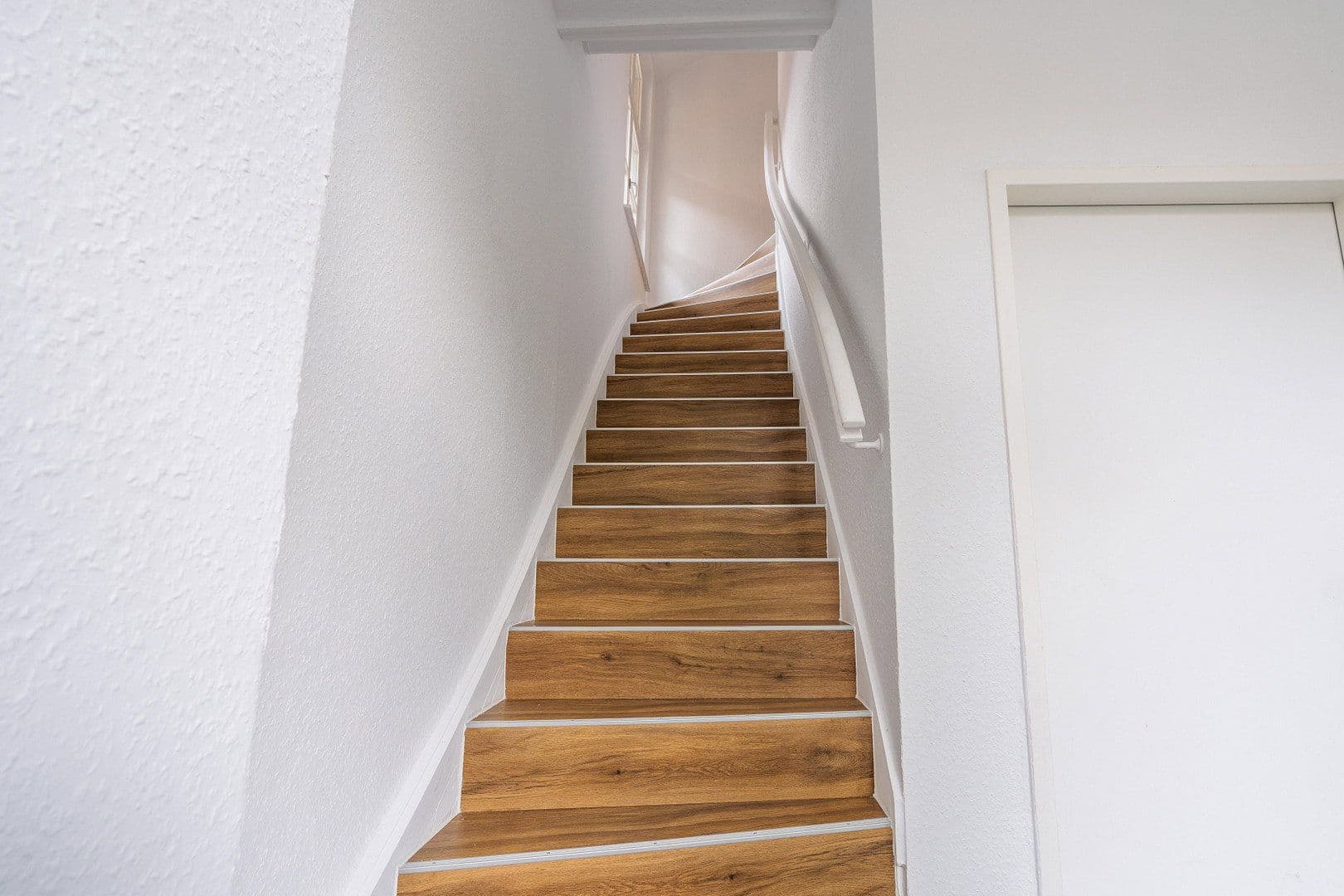 1 bedroom with open-plan kitchen flat to rent, 113 m², Delmenhorst, Lower Saxony 1 bedroom with open-plan kitchen flat to rent, 113 m², Delmenhorst, Lower Saxony