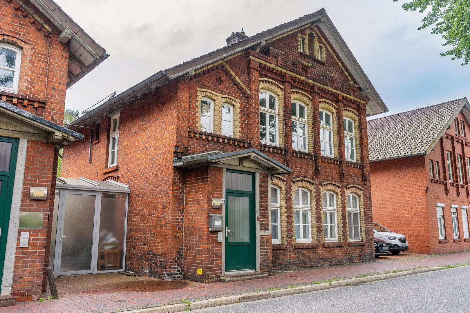 1 bedroom with open-plan kitchen flat to rent, 113 m², Delmenhorst, Lower Saxony 1 bedroom with open-plan kitchen flat to rent, 113 m², Delmenhorst, Lower Saxony