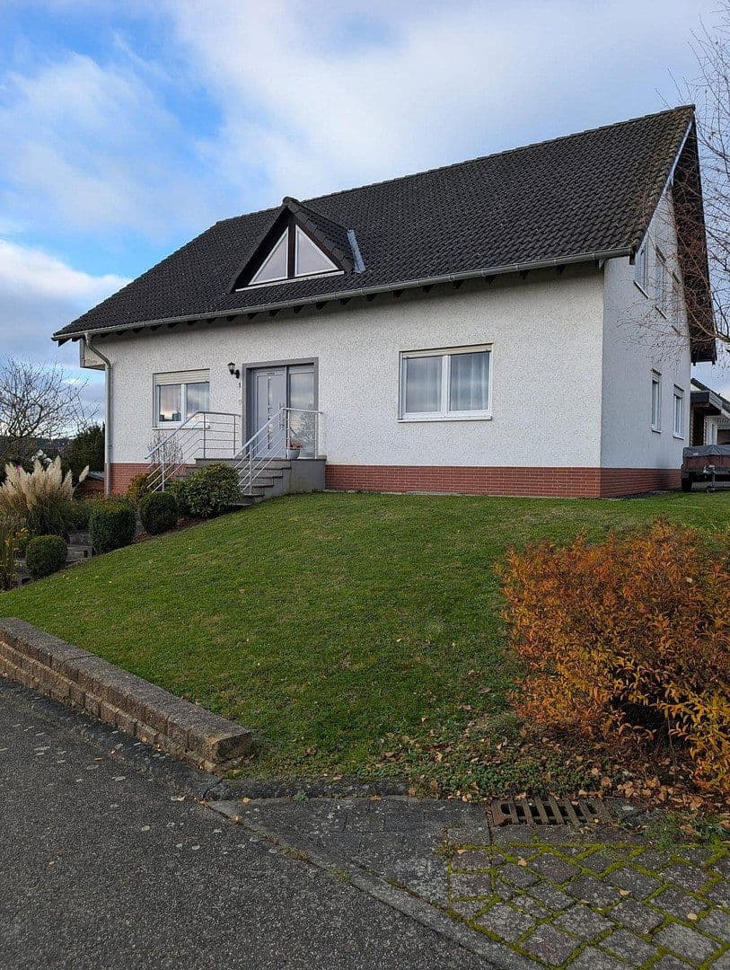 house for sale, 238 m², Unzenberg, Rhineland-Palatinate house for sale, 238 m², Unzenberg, Rhineland-Palatinate
