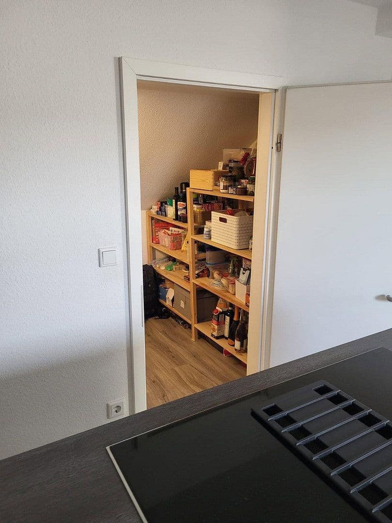 2 bedroom with open-plan kitchen flat to rent, 93 m², Heroldstrasse 8, Nürnberg, Bavaria 2 bedroom with open-plan kitchen flat to rent, 93 m², Heroldstrasse 8, Nürnberg, Bavaria
