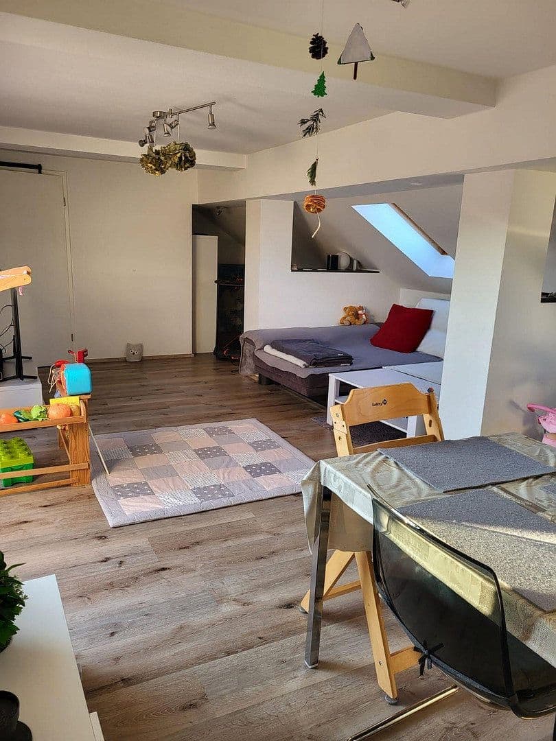 2 bedroom with open-plan kitchen flat to rent, 93 m², Heroldstrasse 8, Nürnberg, Bavaria 2 bedroom with open-plan kitchen flat to rent, 93 m², Heroldstrasse 8, Nürnberg, Bavaria