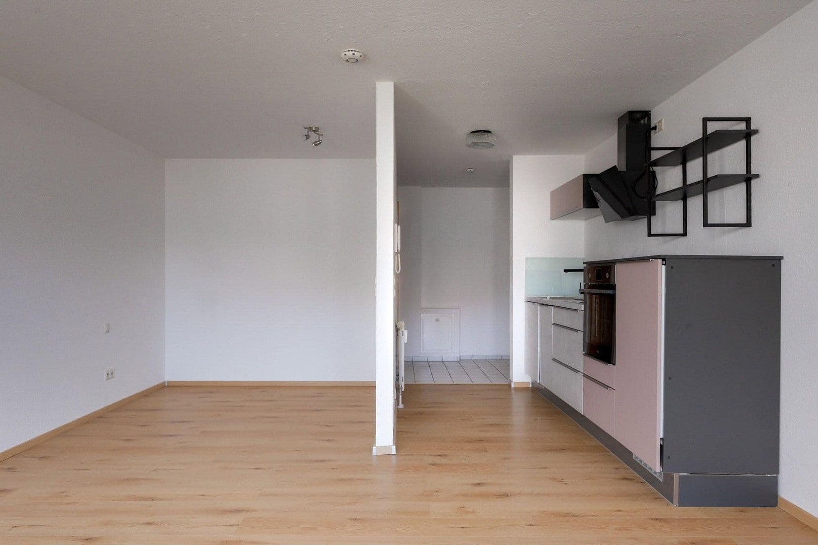 1 bedroom flat to rent, 39 m², Laupheim, Baden-Württemberg 1 bedroom flat to rent, 39 m², Laupheim, Baden-Württemberg