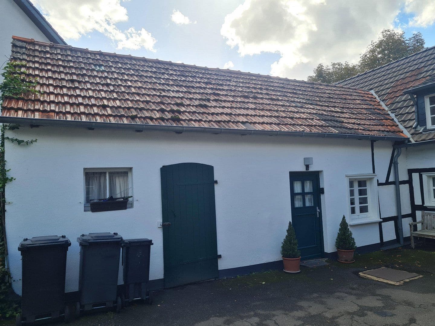 house for sale, 370 m², Bergisch Gladbach, North Rhine-Westphalia house for sale, 370 m², Bergisch Gladbach, North Rhine-Westphalia