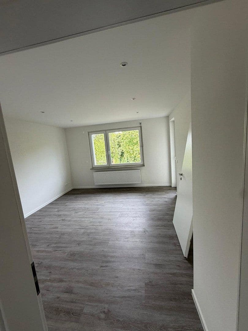 3 bedroom flat to rent, 75 m², Pforzheim, Baden-Württemberg 3 bedroom flat to rent, 75 m², Pforzheim, Baden-Württemberg