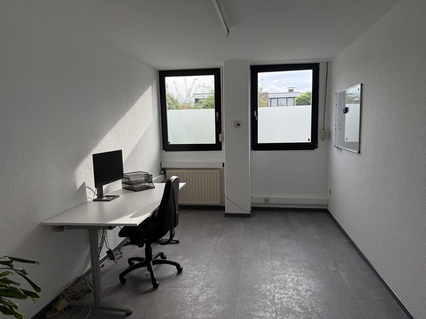 non-residential property to rent, 560 m², Würselen, North Rhine-Westphalia non-residential property to rent, 560 m², Würselen, North Rhine-Westphalia