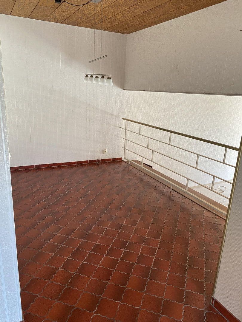 house for sale, 122 m², Untereisesheim, Baden-Württemberg house for sale, 122 m², Untereisesheim, Baden-Württemberg