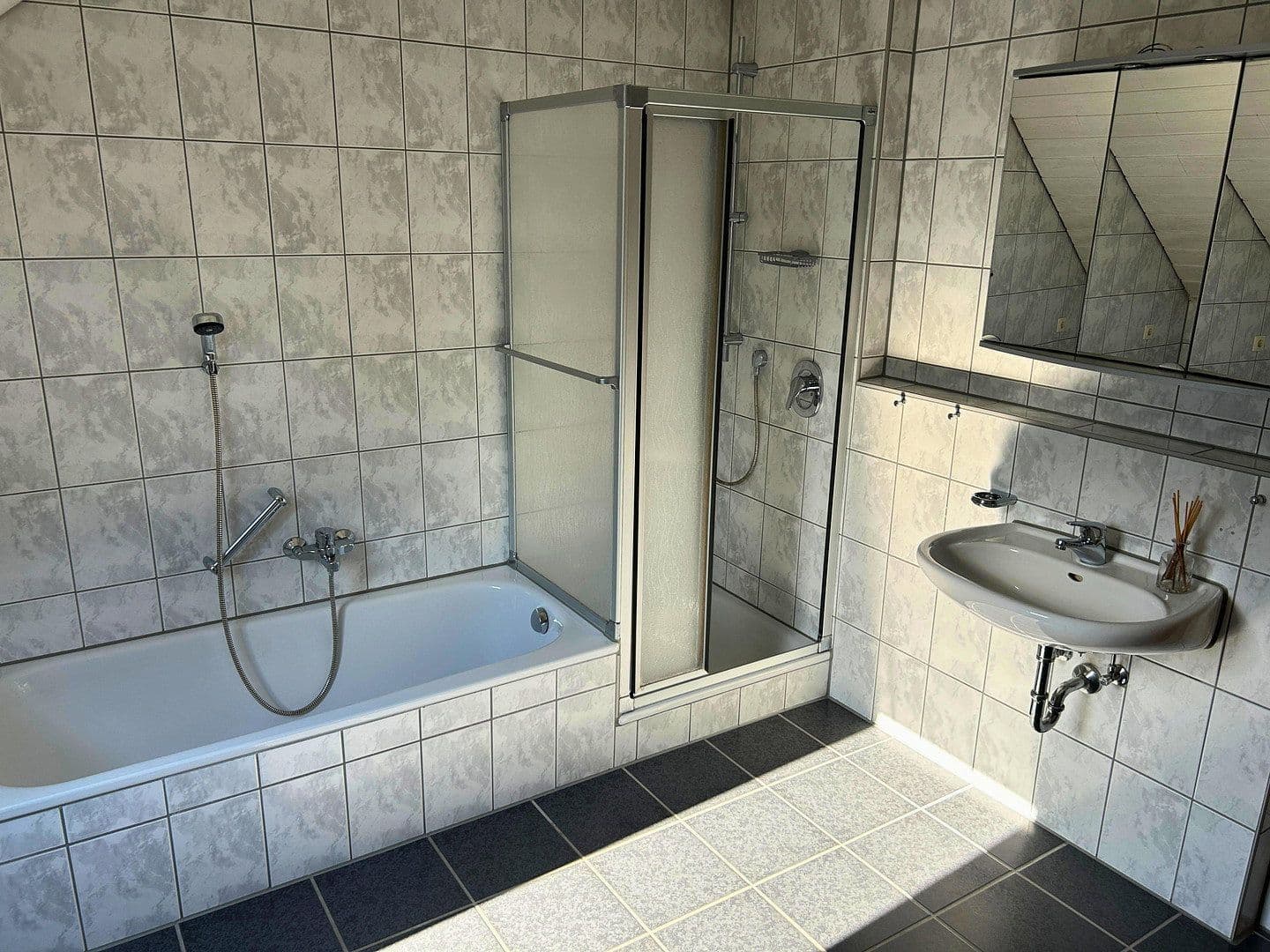2 bedroom with open-plan kitchen flat to rent, 85 m², Wüstenrot, Baden-Württemberg 2 bedroom with open-plan kitchen flat to rent, 85 m², Wüstenrot, Baden-Württemberg