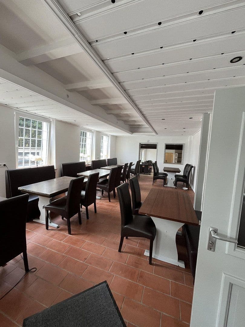 non-residential property for sale, 1,150 m², Schwerte, North Rhine-Westphalia non-residential property for sale, 1,150 m², Schwerte, North Rhine-Westphalia