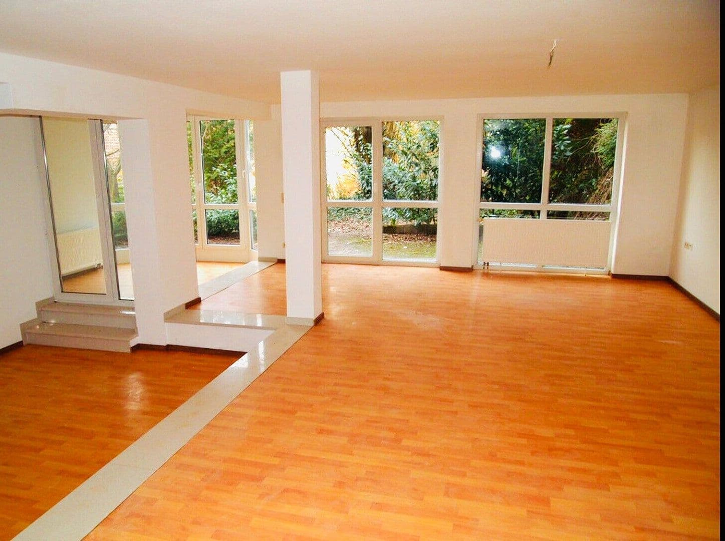 2 bedroom with open-plan kitchen flat to rent, 140 m², Emsbach Str.38, Waldems, Hesse 2 bedroom with open-plan kitchen flat to rent, 140 m², Emsbach Str.38, Waldems, Hesse