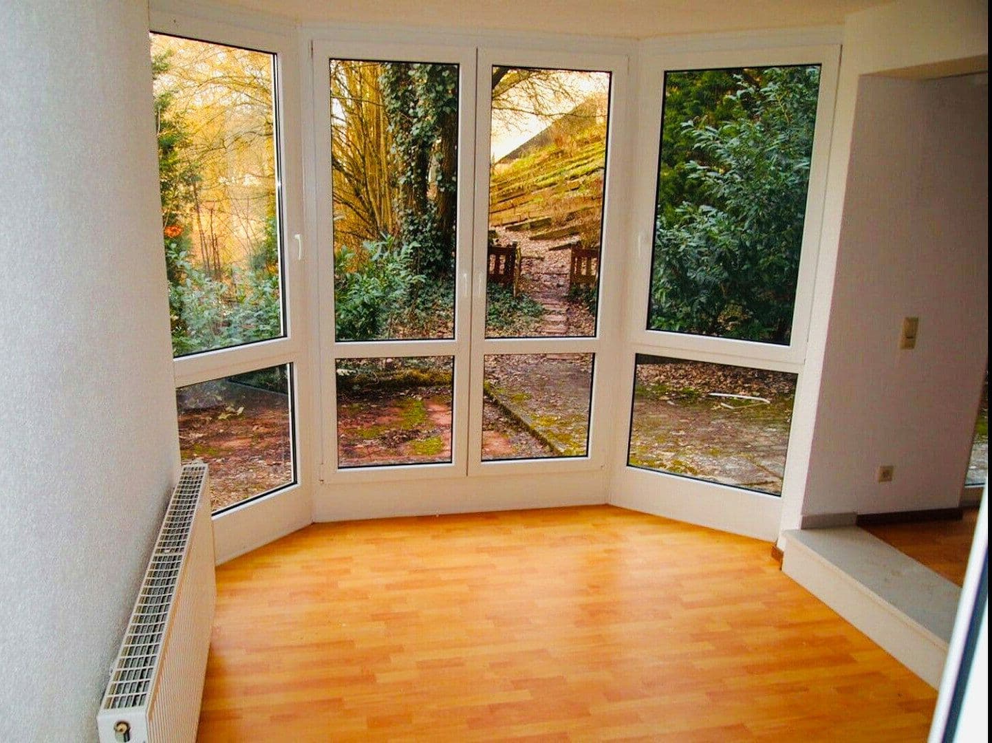 2 bedroom with open-plan kitchen flat to rent, 140 m², Emsbach Str.38, Waldems, Hesse 2 bedroom with open-plan kitchen flat to rent, 140 m², Emsbach Str.38, Waldems, Hesse