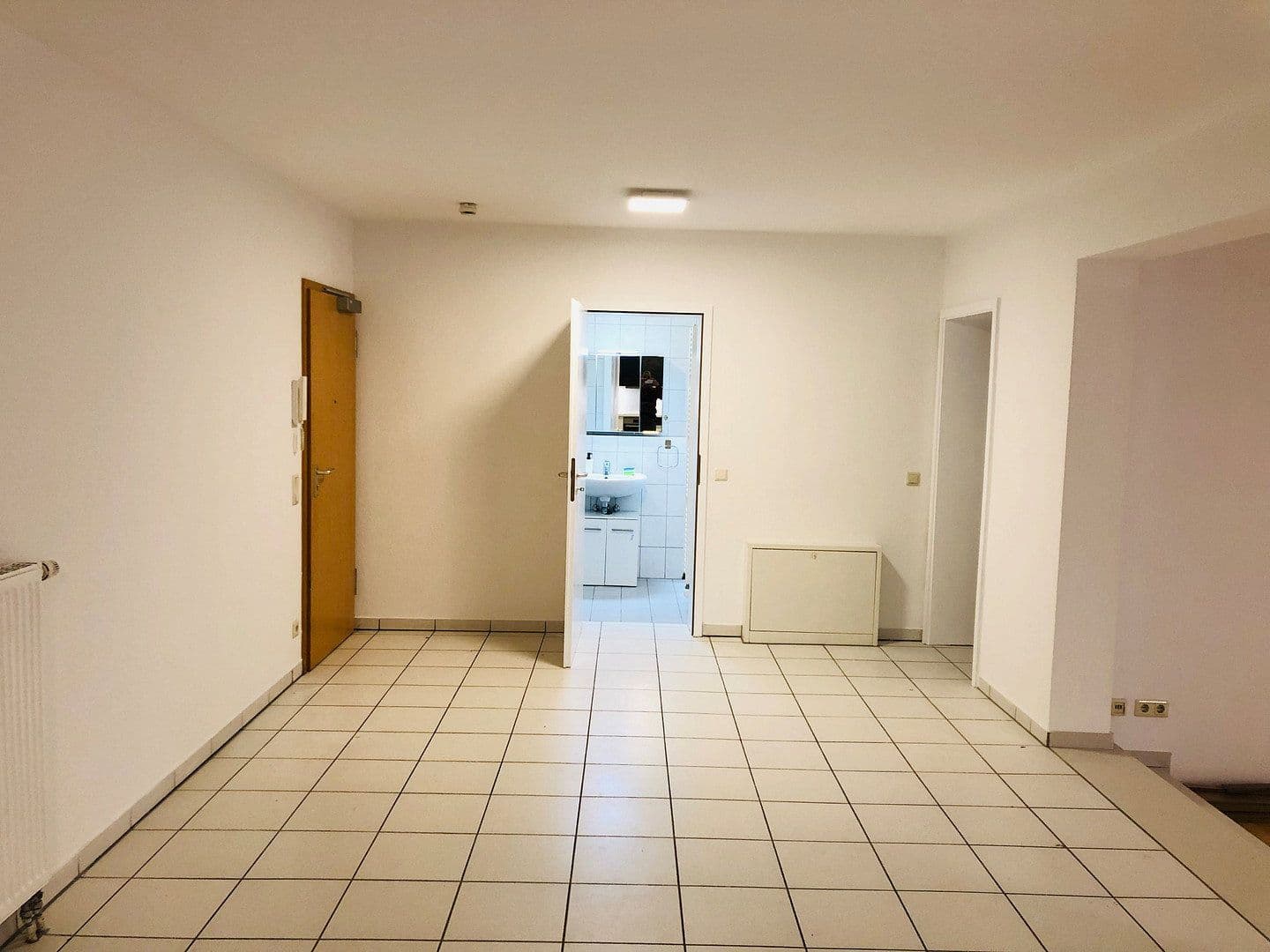 2 bedroom with open-plan kitchen flat to rent, 140 m², Emsbach Str.38, Waldems, Hesse 2 bedroom with open-plan kitchen flat to rent, 140 m², Emsbach Str.38, Waldems, Hesse