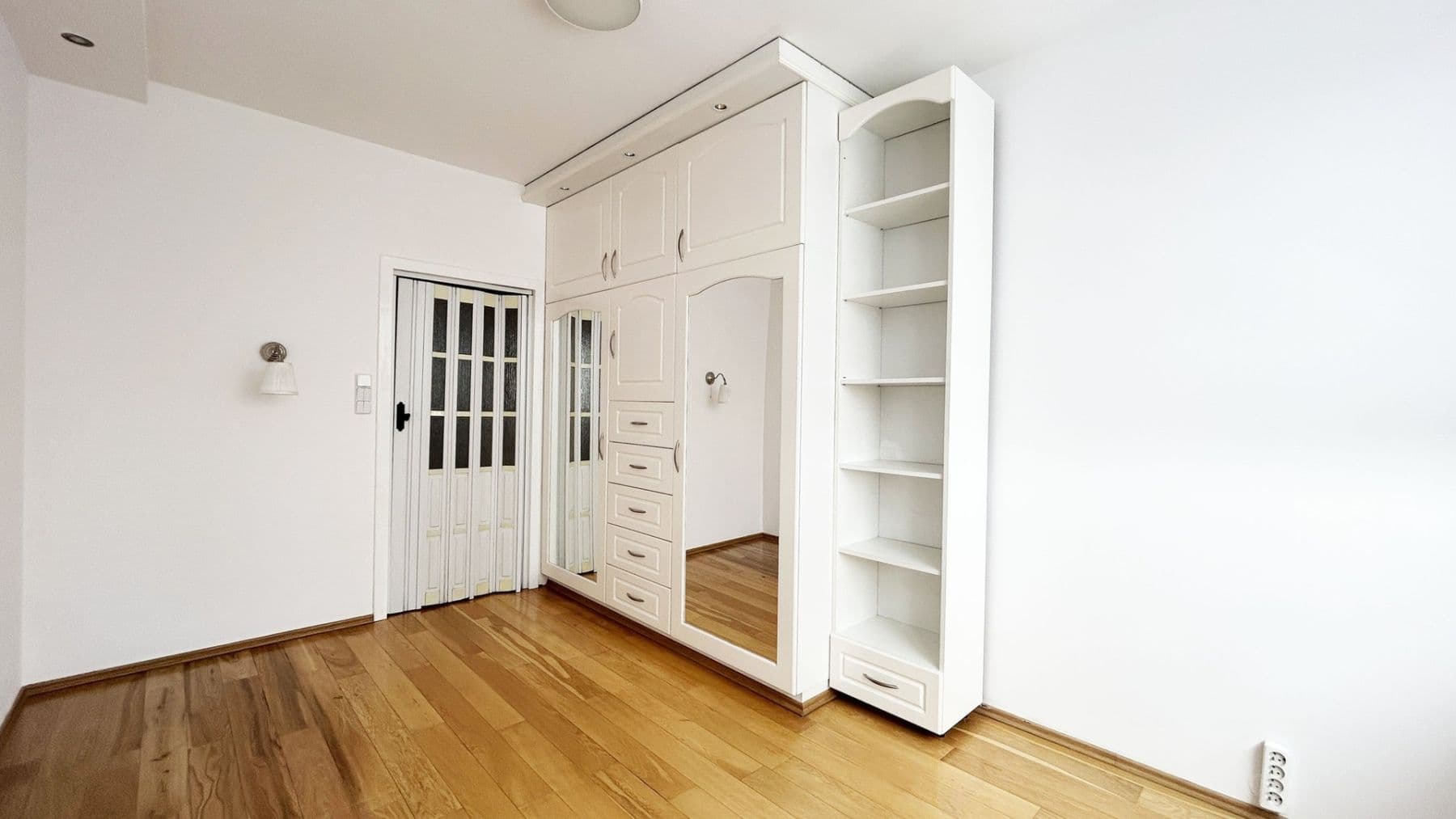 3 bedroom flat to rent, 69 m², Machatého, Prague, Prague 3 bedroom flat to rent, 69 m², Machatého, Prague, Prague