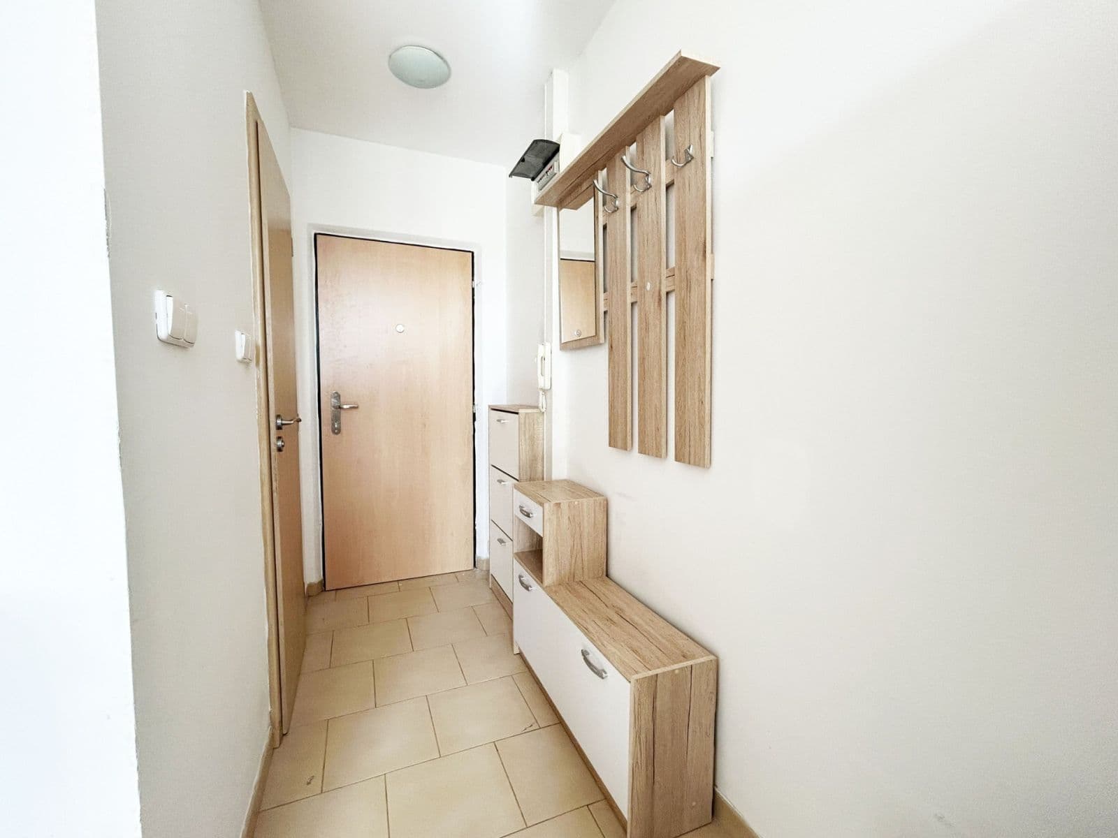 1 bedroom with open-plan kitchen flat to rent, 36 m², Zvolská, Prague, Prague 1 bedroom with open-plan kitchen flat to rent, 36 m², Zvolská, Prague, Prague
