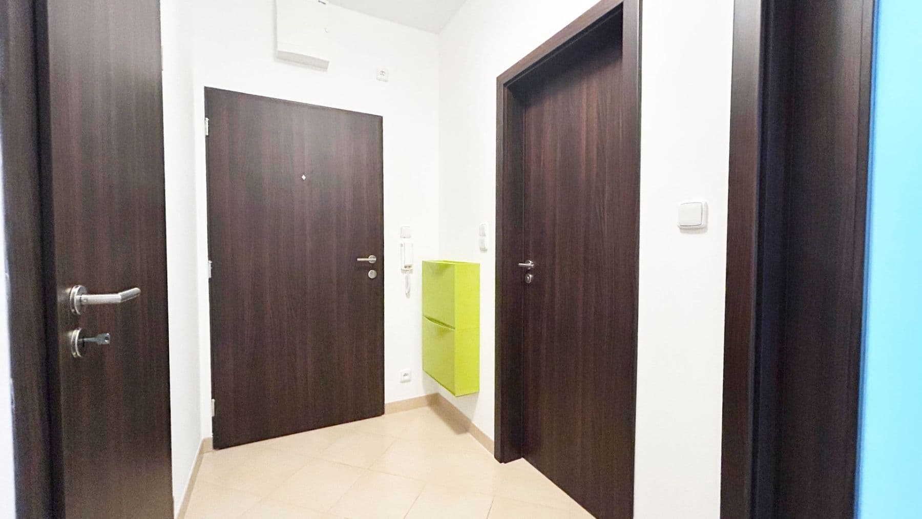 1 bedroom with open-plan kitchen flat to rent, 46 m², Svitákova, Prague, Prague 1 bedroom with open-plan kitchen flat to rent, 46 m², Svitákova, Prague, Prague
