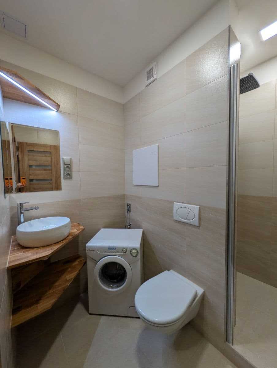 1 bedroom with open-plan kitchen flat to rent, 36 m², Kazimírova, Prague, Prague 1 bedroom with open-plan kitchen flat to rent, 36 m², Kazimírova, Prague, Prague