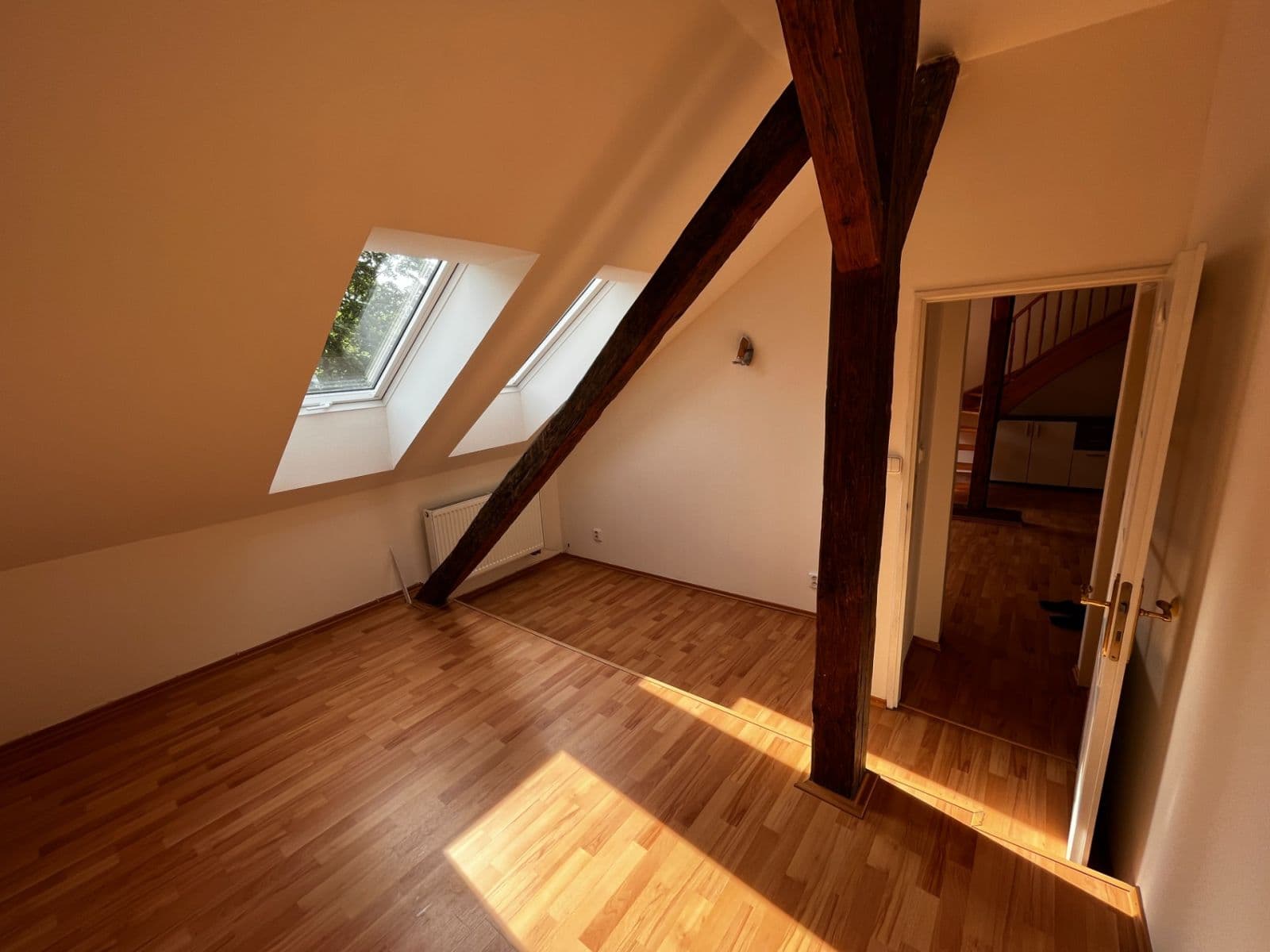 1 bedroom with open-plan kitchen flat to rent, 52 m², Kováků, Prague, Prague 1 bedroom with open-plan kitchen flat to rent, 52 m², Kováků, Prague, Prague
