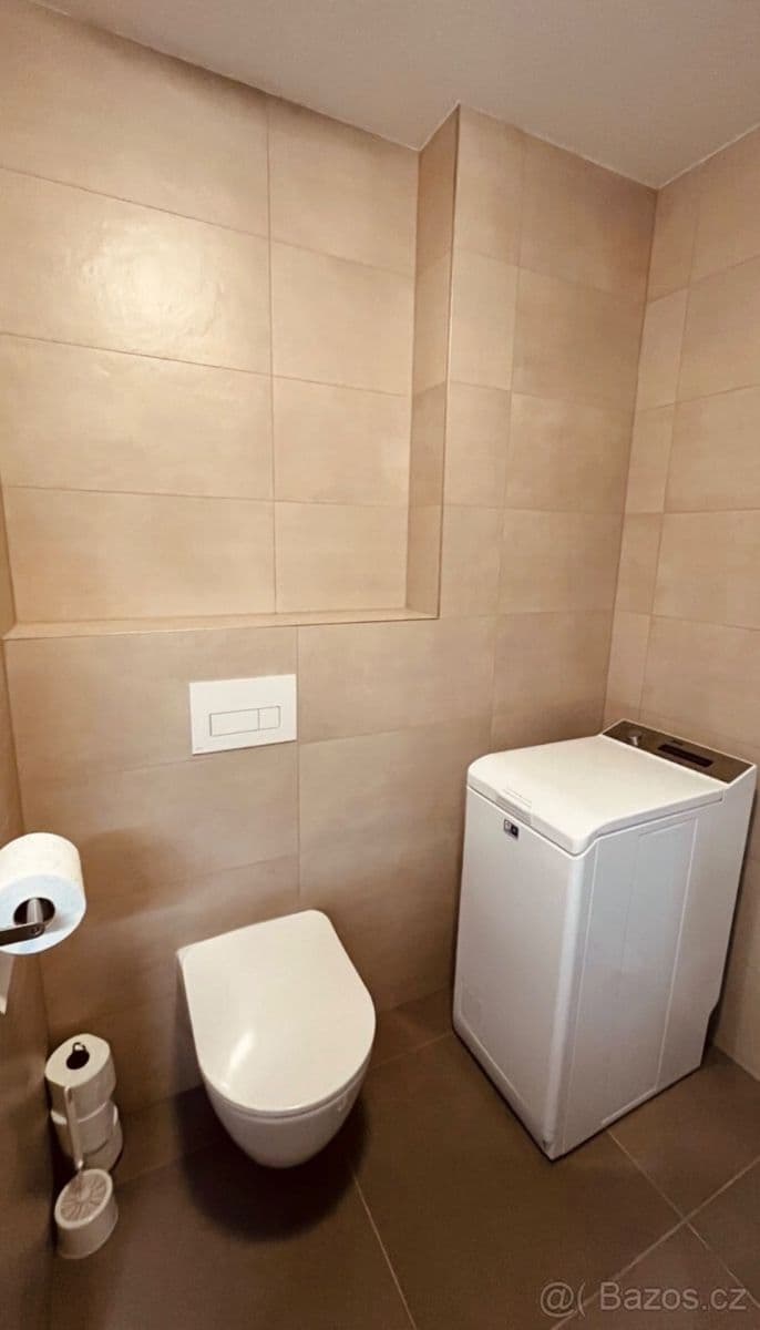 Studio flat for sale, 44 m², Vyletalova, Prague, Prague Studio flat for sale, 44 m², Vyletalova, Prague, Prague
