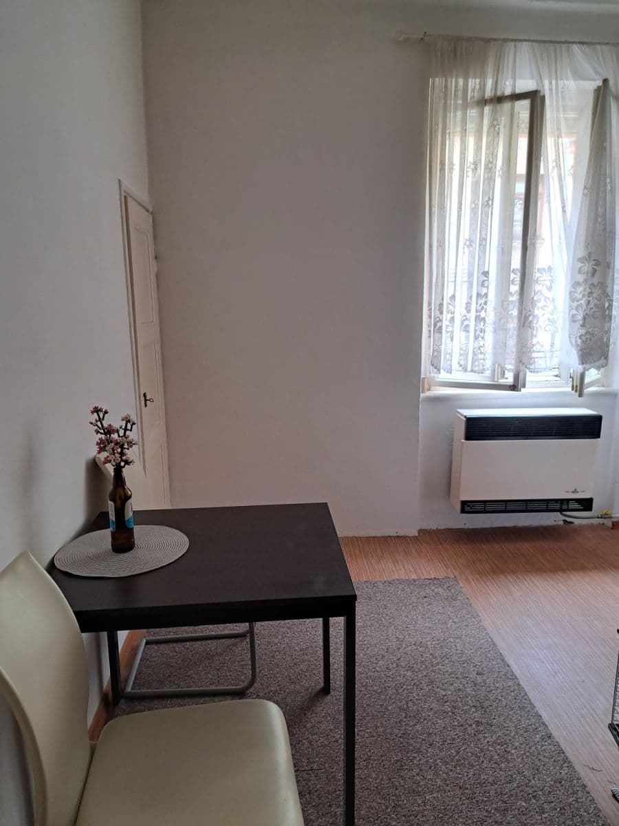 1 bedroom flat to rent, 40 m², Cetyňská, Prague, Prague 1 bedroom flat to rent, 40 m², Cetyňská, Prague, Prague
