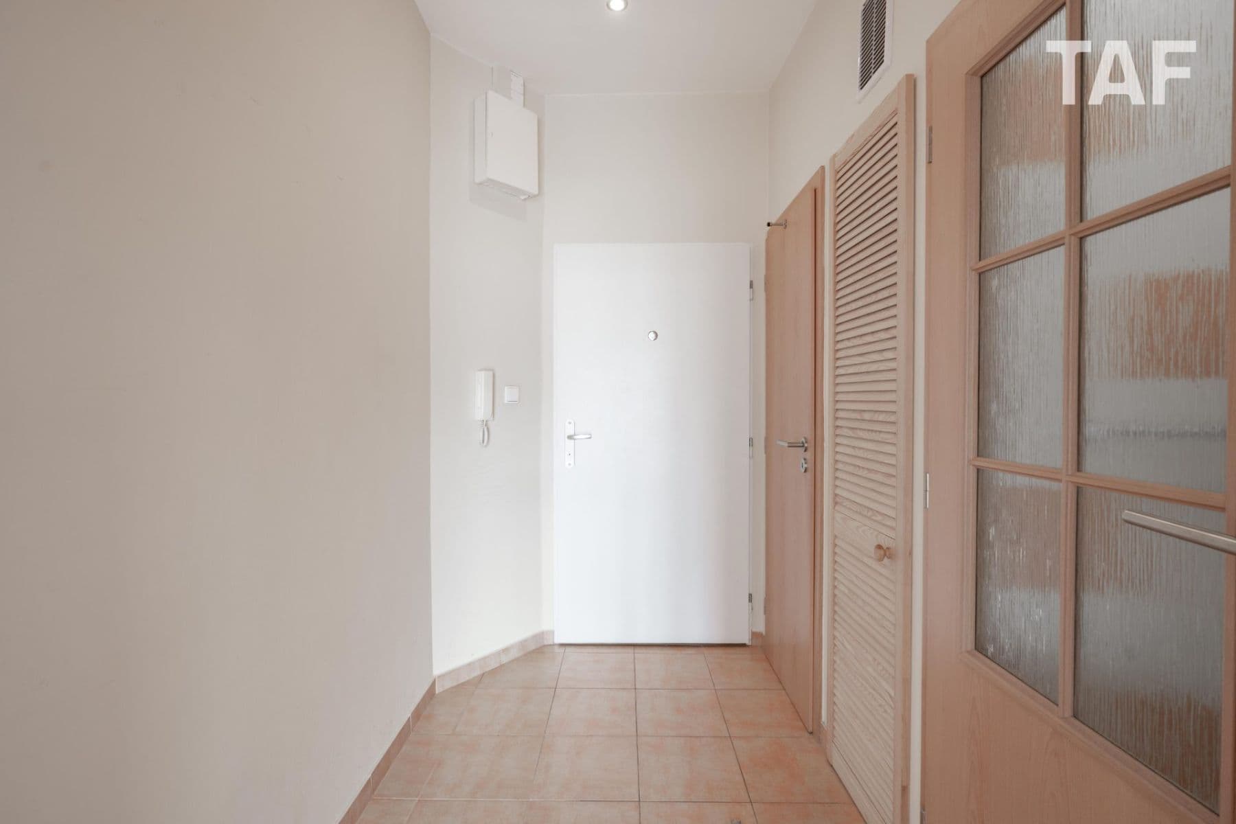 Studio flat for sale, 34 m², Přípotoční, Prague, Prague Studio flat for sale, 34 m², Přípotoční, Prague, Prague