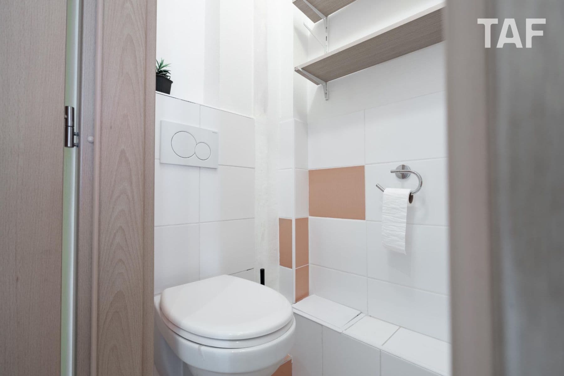 Studio flat for sale, 34 m², Přípotoční, Prague, Prague Studio flat for sale, 34 m², Přípotoční, Prague, Prague