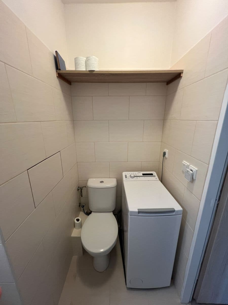 1 bedroom with open-plan kitchen flat to rent, 47 m², Elplova, Brno, Jihomoravský Region 1 bedroom with open-plan kitchen flat to rent, 47 m², Elplova, Brno, Jihomoravský Region