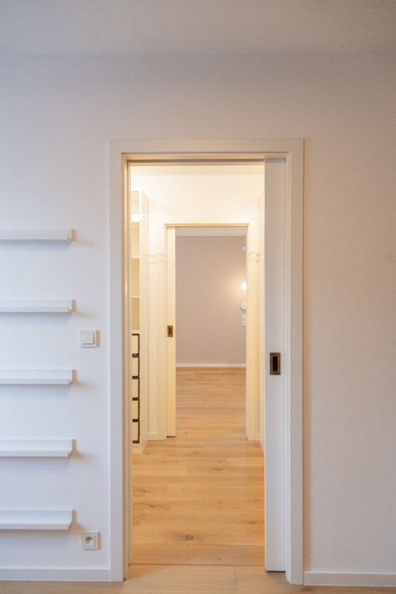 2 bedroom with open-plan kitchen flat to rent, 102 m², Platanová, České Budějovice, Jihočeský Region 2 bedroom with open-plan kitchen flat to rent, 102 m², Platanová, České Budějovice, Jihočeský Region