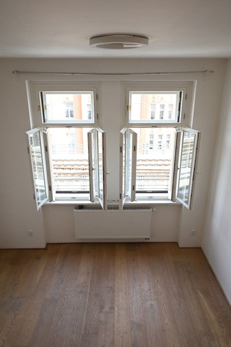 1 bedroom with open-plan kitchen flat to rent, 58 m², Sokolovská, Prague, Prague 1 bedroom with open-plan kitchen flat to rent, 58 m², Sokolovská, Prague, Prague