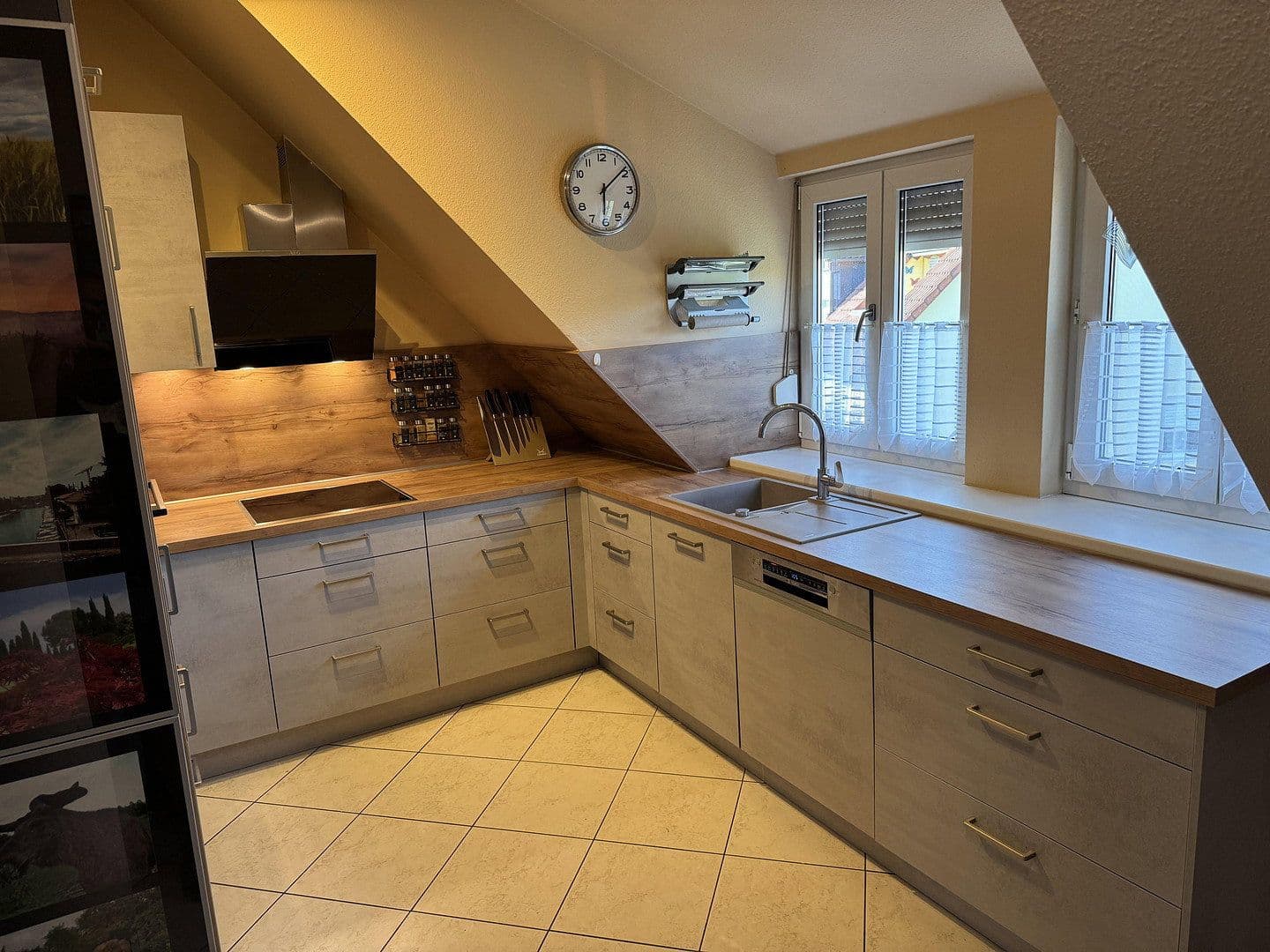 2 bedroom with open-plan kitchen flat for sale, 105 m², Ammerndorf, Bavaria 2 bedroom with open-plan kitchen flat for sale, 105 m², Ammerndorf, Bavaria