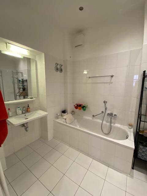 3 bedroom with open-plan kitchen flat to rent, 154 m², München, Bavaria 3 bedroom with open-plan kitchen flat to rent, 154 m², München, Bavaria