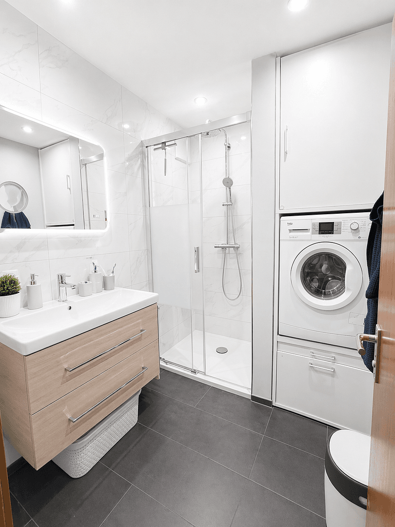3 bedroom with open-plan kitchen flat for sale, 91 m², Neckartenzlingen, Baden-Württemberg 3 bedroom with open-plan kitchen flat for sale, 91 m², Neckartenzlingen, Baden-Württemberg