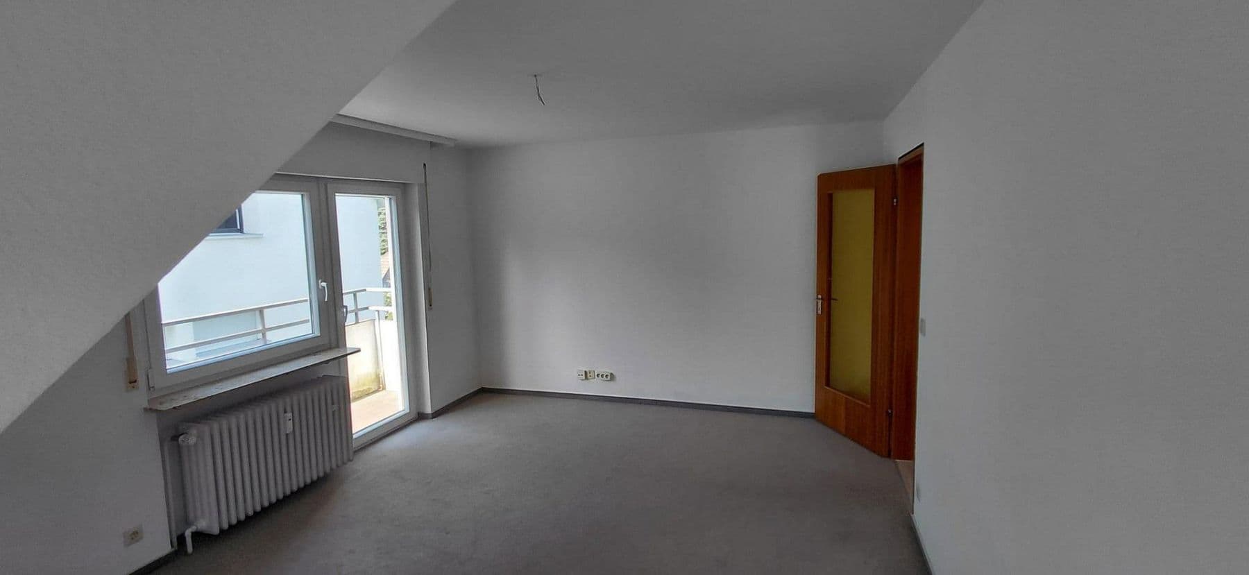 2 bedroom with open-plan kitchen flat to rent, 73 m², Stuttgart, Baden-Württemberg 2 bedroom with open-plan kitchen flat to rent, 73 m², Stuttgart, Baden-Württemberg