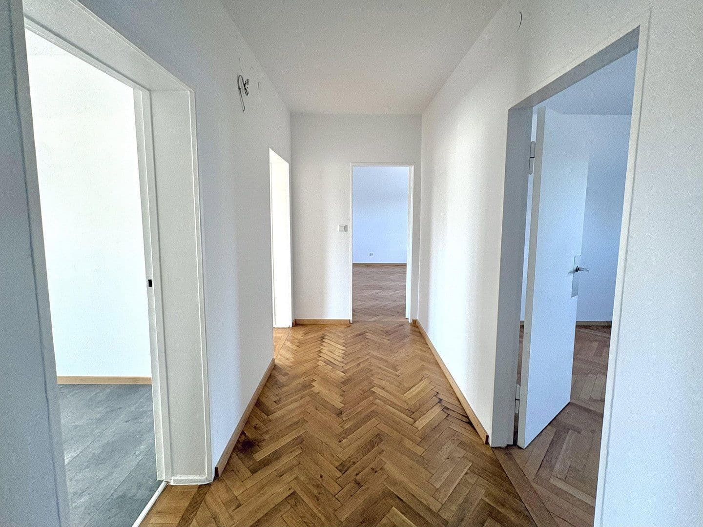 3 bedroom flat to rent, 100 m², Levi-Strauss Straße 9, Kitzingen, Bavaria 3 bedroom flat to rent, 100 m², Levi-Strauss Straße 9, Kitzingen, Bavaria