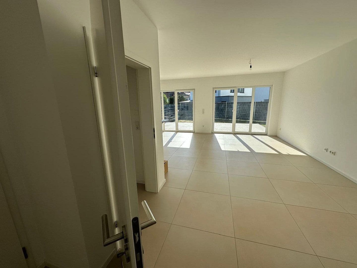 1 bedroom with open-plan kitchen flat to rent, 82 m², Homburg, Saarland 1 bedroom with open-plan kitchen flat to rent, 82 m², Homburg, Saarland