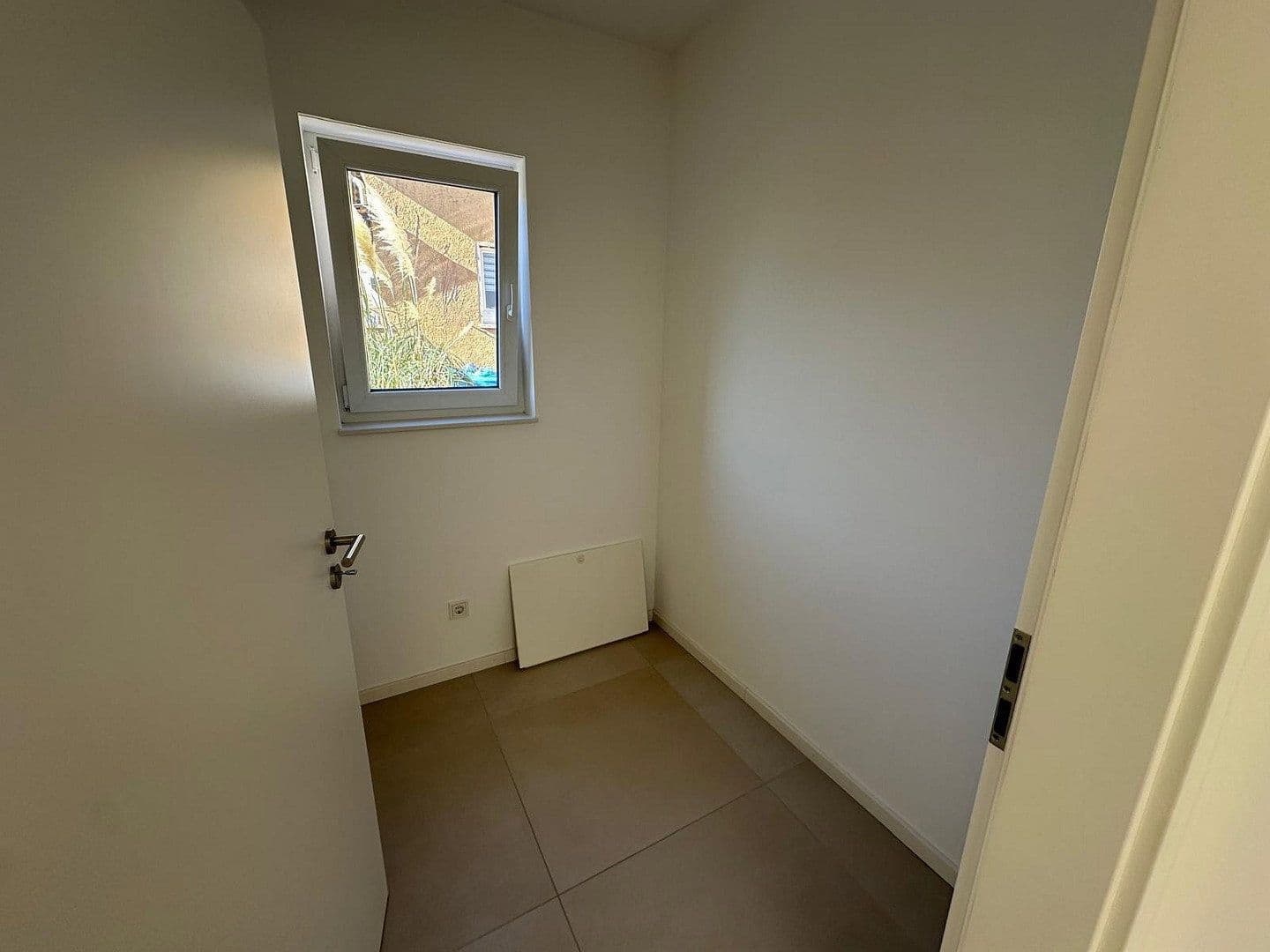 1 bedroom with open-plan kitchen flat to rent, 82 m², Homburg, Saarland 1 bedroom with open-plan kitchen flat to rent, 82 m², Homburg, Saarland