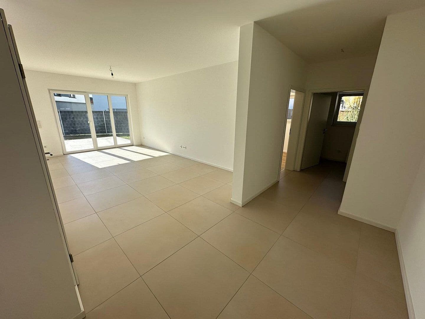 1 bedroom with open-plan kitchen flat to rent, 82 m², Homburg, Saarland 1 bedroom with open-plan kitchen flat to rent, 82 m², Homburg, Saarland