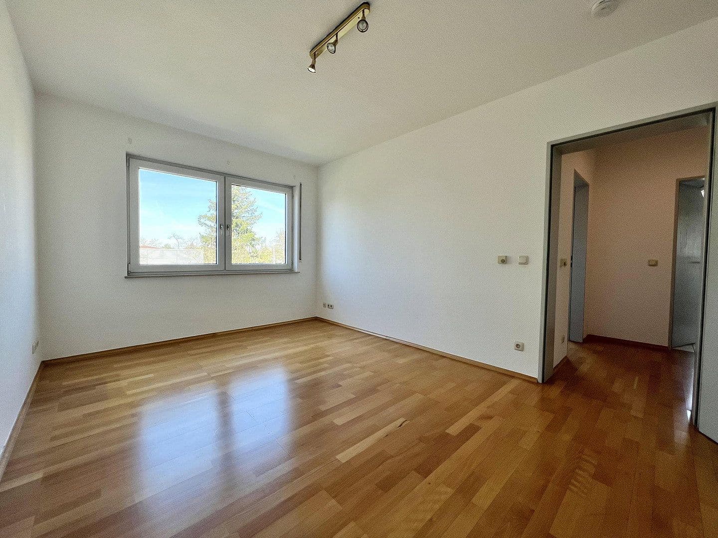 4 bedroom flat to rent, 101 m², Reuterallee 69, Darmstadt, Hesse 4 bedroom flat to rent, 101 m², Reuterallee 69, Darmstadt, Hesse