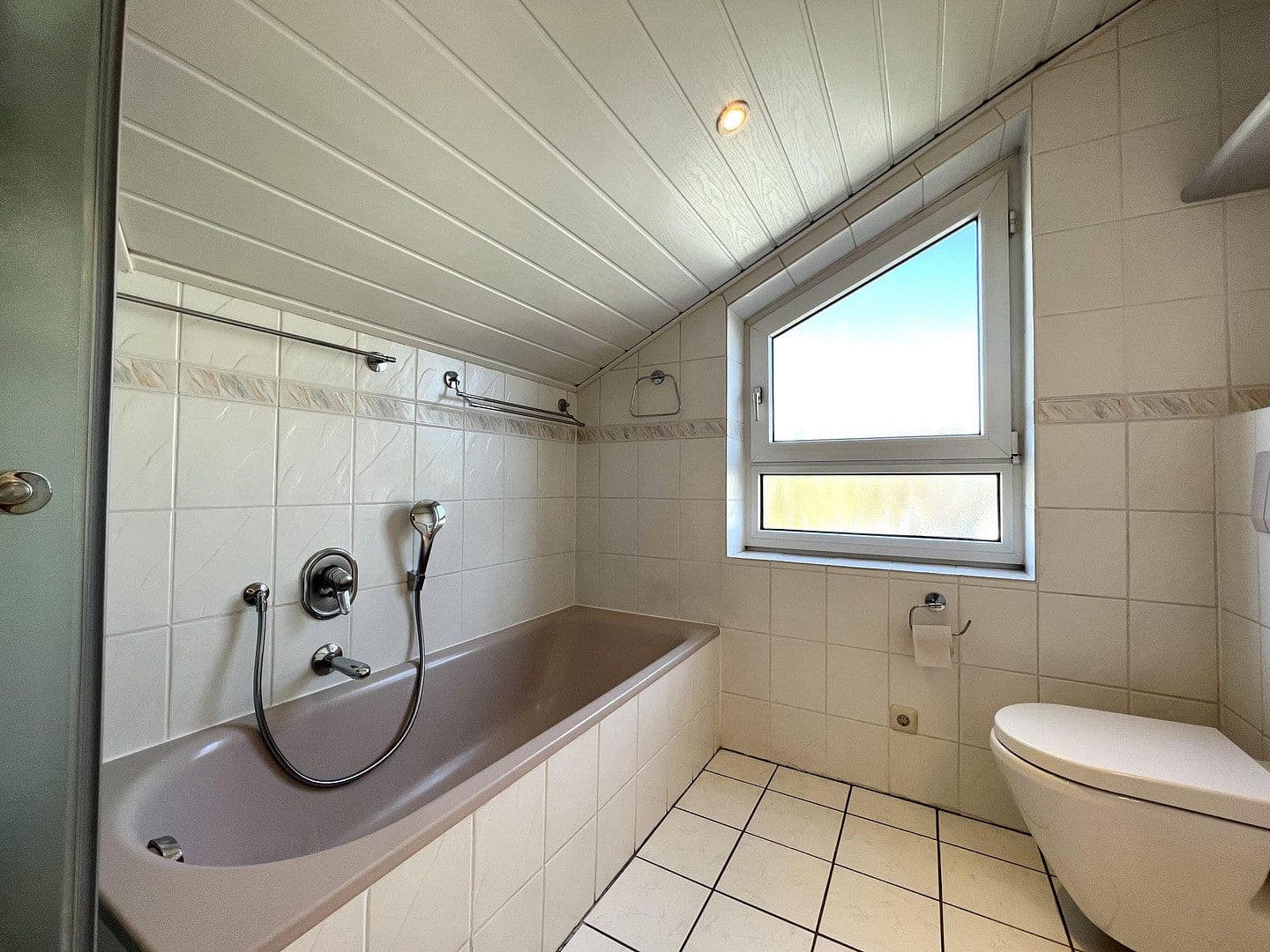 4 bedroom flat to rent, 101 m², Reuterallee 69, Darmstadt, Hesse 4 bedroom flat to rent, 101 m², Reuterallee 69, Darmstadt, Hesse