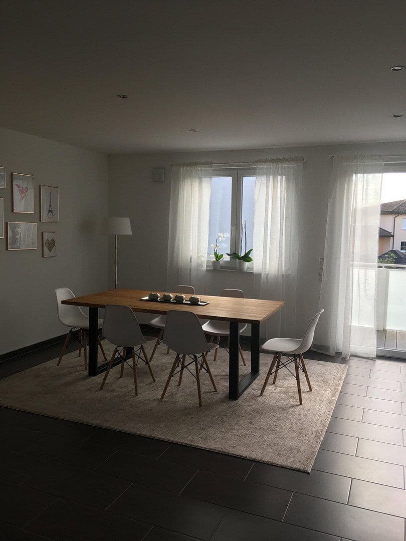2 bedroom with open-plan kitchen flat to rent, 100 m², Karlsdorf-Neuthard, Baden-Württemberg 2 bedroom with open-plan kitchen flat to rent, 100 m², Karlsdorf-Neuthard, Baden-Württemberg