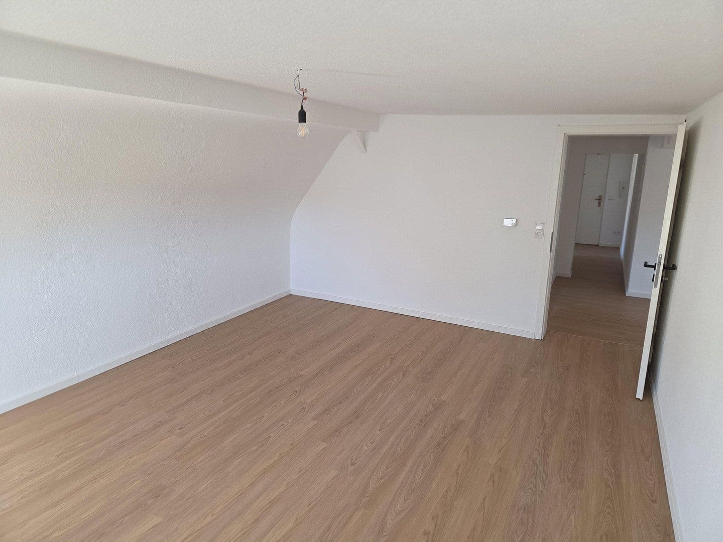 4 bedroom flat to rent, 94 m², Hindenburgstraße 72, Straubenhardt, Baden-Württemberg 4 bedroom flat to rent, 94 m², Hindenburgstraße 72, Straubenhardt, Baden-Württemberg