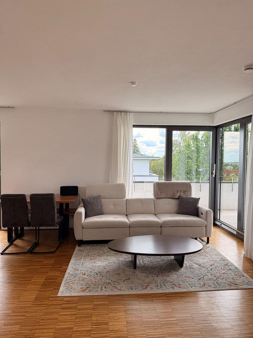 2 bedroom flat to rent, 94 m², Am Eichelgarten 18, Wiesbaden, Hesse 2 bedroom flat to rent, 94 m², Am Eichelgarten 18, Wiesbaden, Hesse